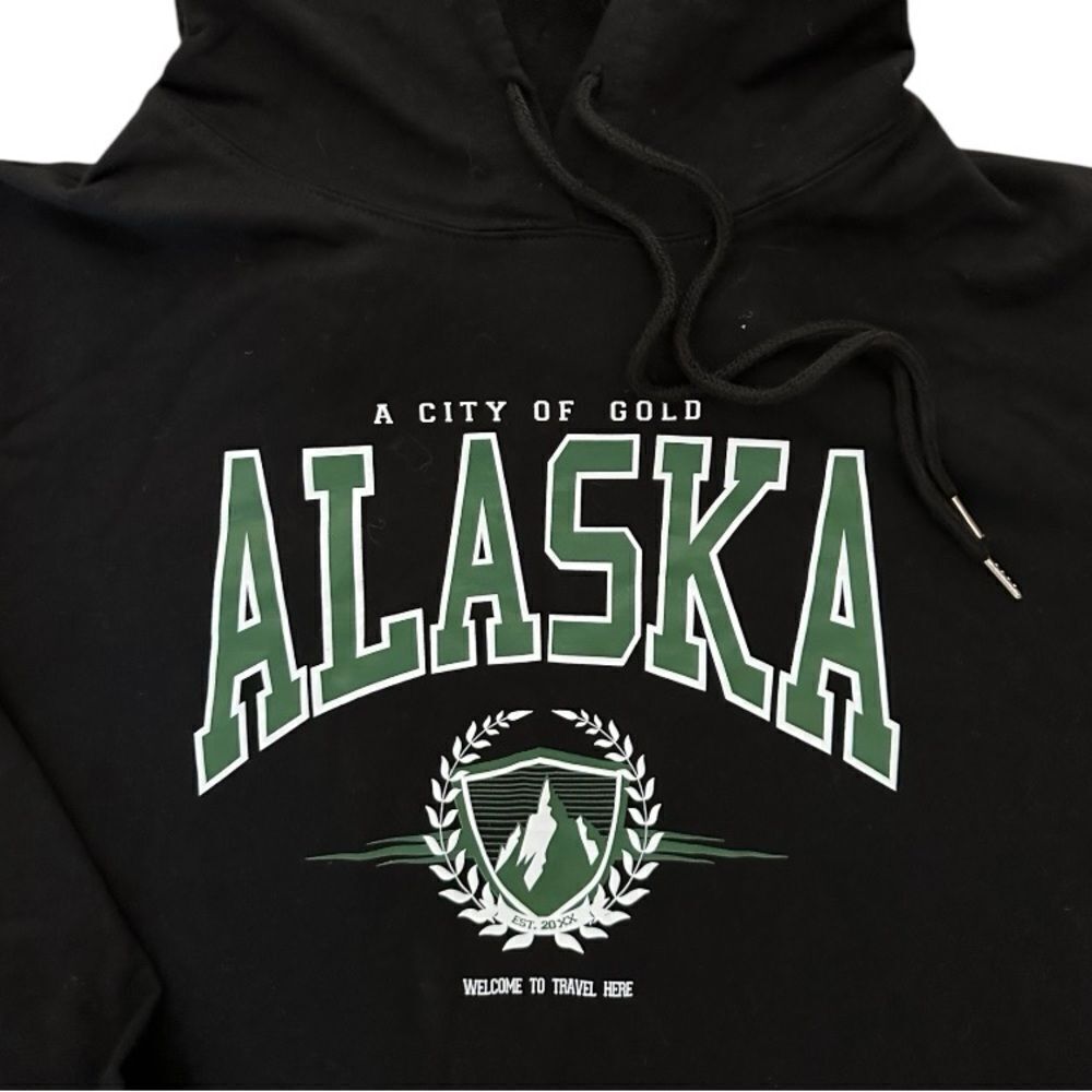 Alaska Letter Printed Kangaroo Pocket Hoodie Black Size L
